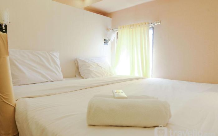 Strategic 2BR Gateway Ahmad Yani Apt By Travelio