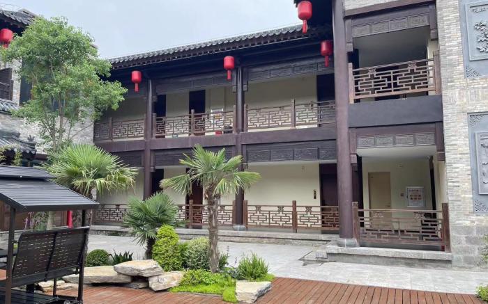 Immersing Hotel Hebi Jun County Ancient City