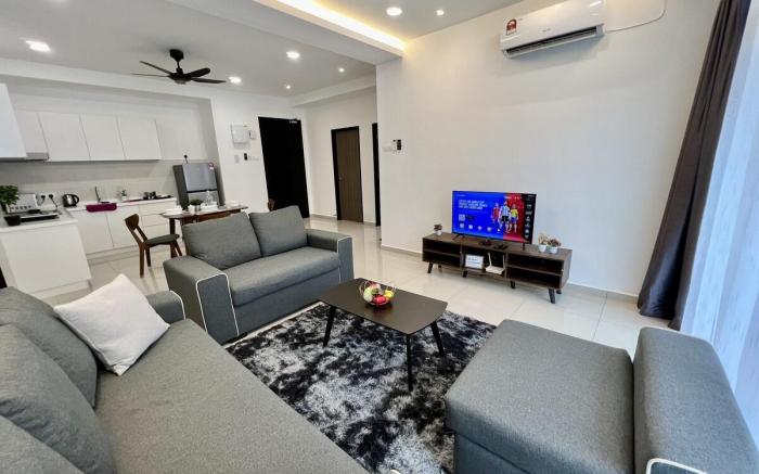 Middle Town Breezy Stay {Novo8} 4pax-Wifi