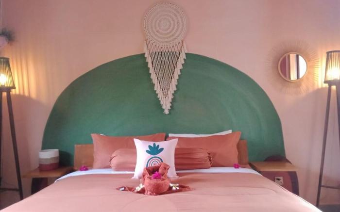 Escape to a tranquil hideaway near 7 waterfalls