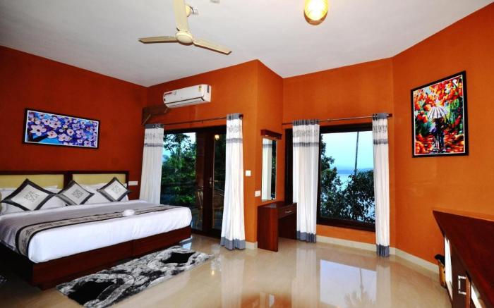 LakeRose Wayanad Resort - Lake view