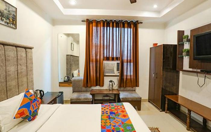 FabHotel DPS International