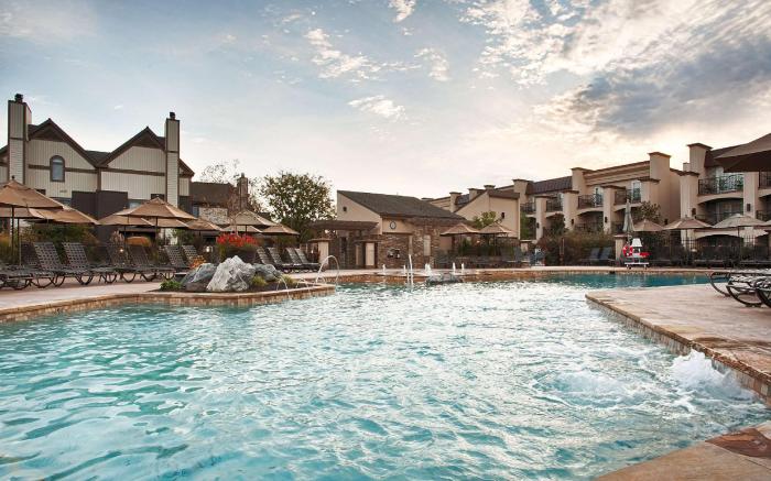 Eden Resort & Suites - Best Western Premier Collection