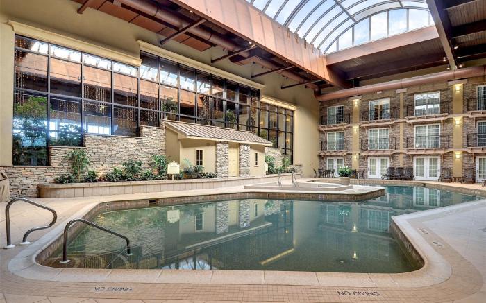 Eden Resort & Suites - Best Western Premier Collection