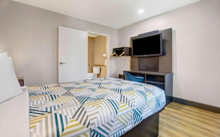 Motel 6 San Bernardino, CA - North