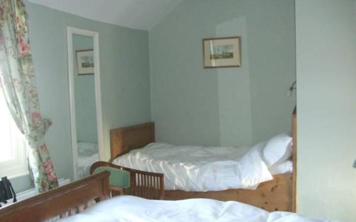 Bay Cottage Bed and Breakfast