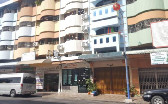SillaHouse Hostel