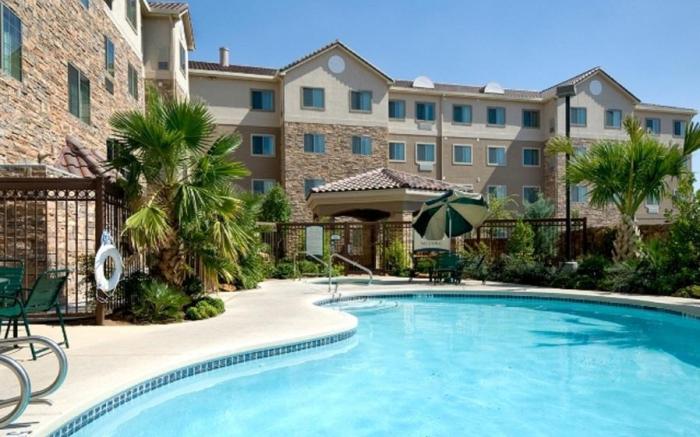 STAYBRIDGE SUITES HOUSTON EAST - BAYTOWN By IHG