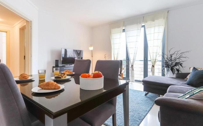 Vita Portucale | Modern Apartment with Garage