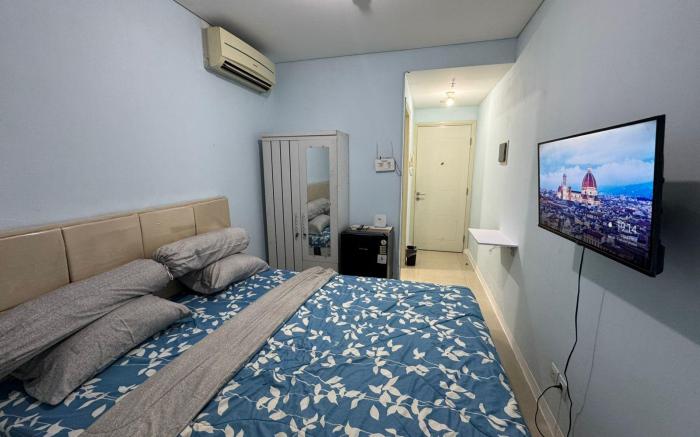 Central Park Mall - Madison Apartment
