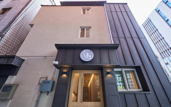 Myeong-dong (Chungmuro) JIN FOREST Inn