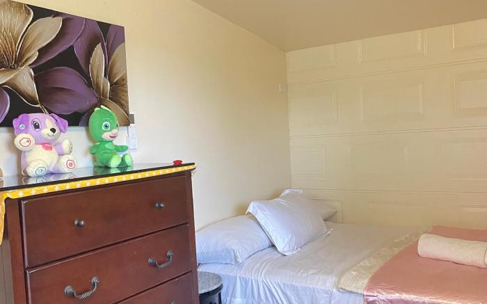 1 Bedroom 1 Bathroom Homestay in Guam