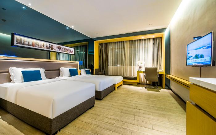 Fuyu Hotel (Guangzhou Sanyuanli Avenue No. 5 Helipad Shopping Plaza)