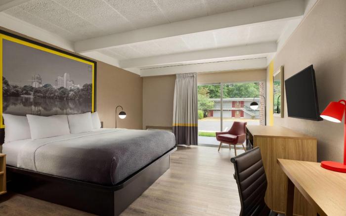 Super 8 by Wyndham Macon GA