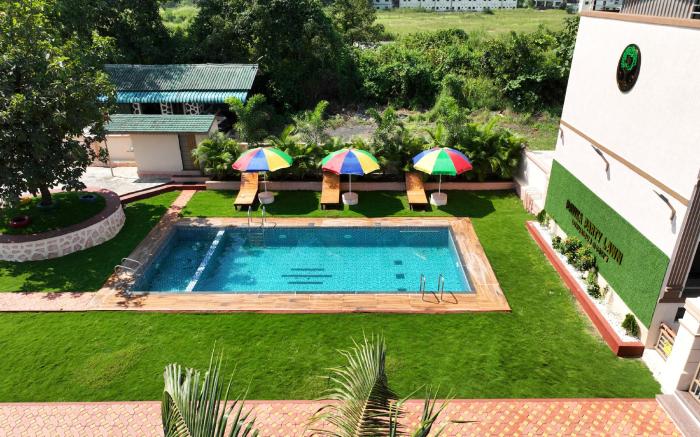 Raaj Resort