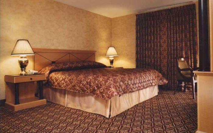 The Bertram Inn & Conf Ctr, A Trademark Collection Hotel