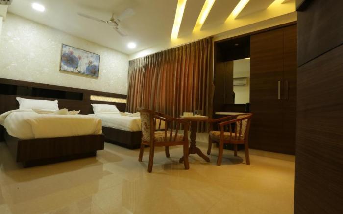 Hotel SRR Grand