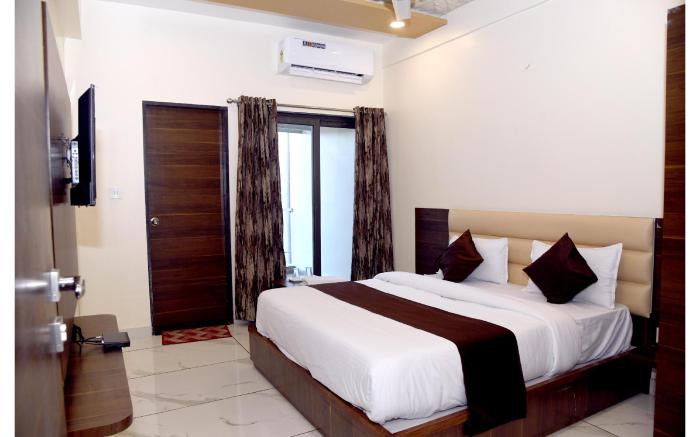 Hotel Abu Inn