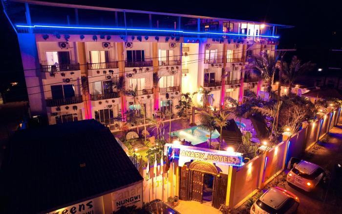 Canary Golden Hotel