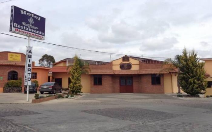 Hotel Tres Flores