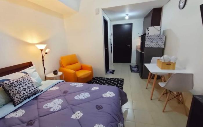 Studio Condo in Mandaluyong Pioneer Woodlands