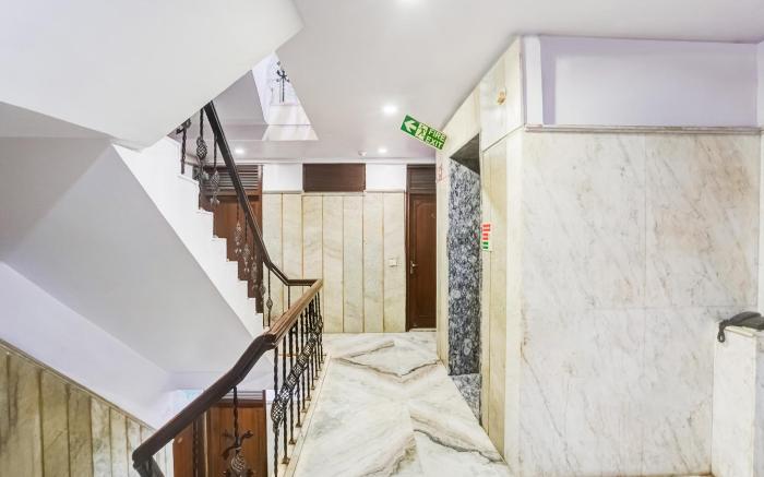 Hotel O Paharganj Near Railway Station Formerly Chand Palace