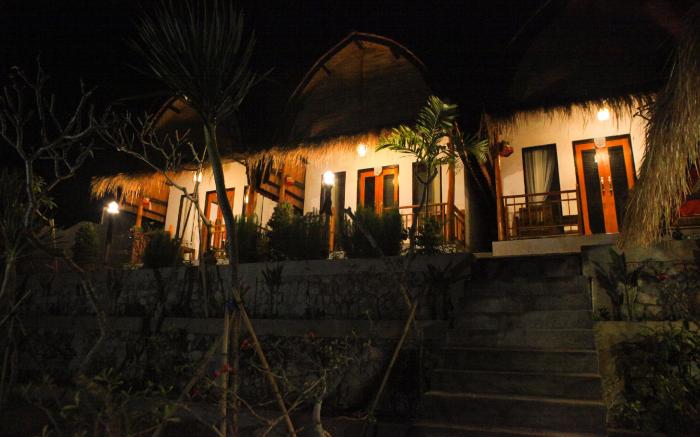 Dayuh House