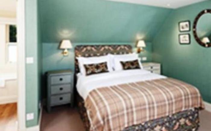 The Loch Lomond Arms Hotel