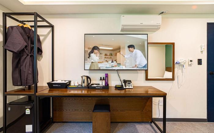 Sok-cho Travel Hotel