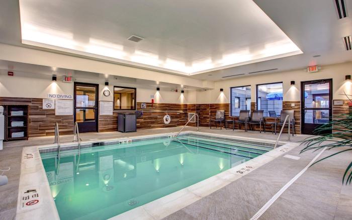 Fairfield Inn & Suites Springfield Holyoke