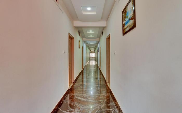 Hotel O Grand Arabian
