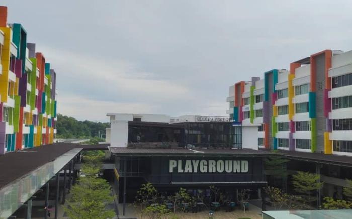 Aeropod Suites 3Pax Stay In KK_ Near Airport/TgAru