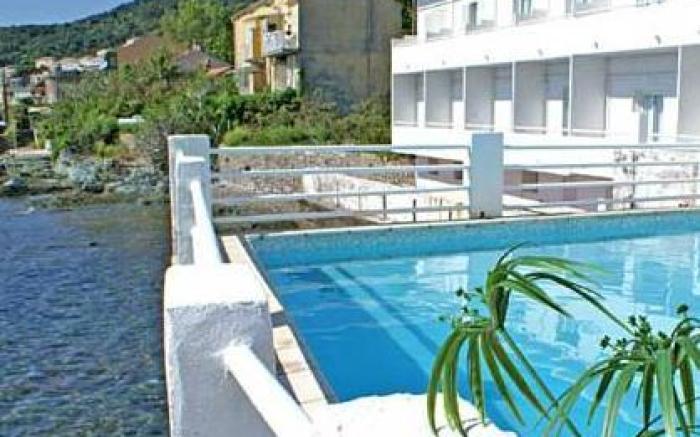 Hotel Ariana