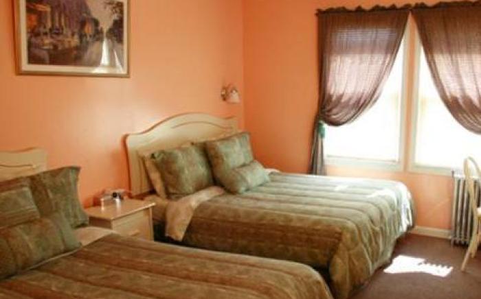 Jones Beach Hotel