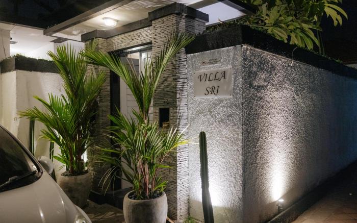 VILLA SRI - 3 Bed Private Pool Villa in Seminyak