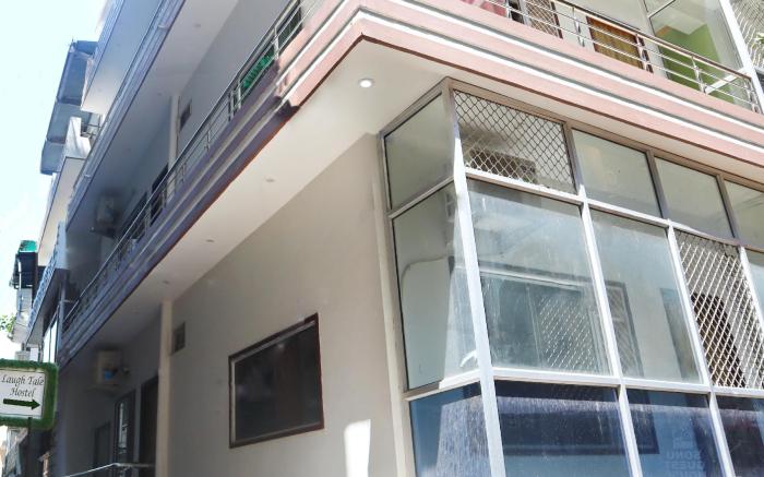 Laugh tale hostel