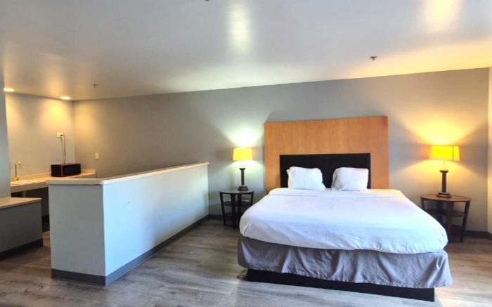 Kings Inn By OYO Calumet Park I-57