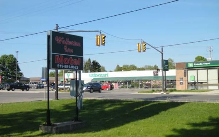 Walkerton Inn Motel