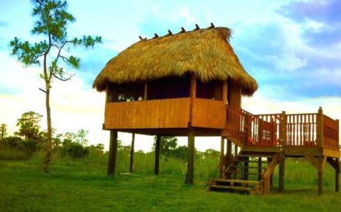 Everglades Chickee Cottage & Bungalow - Ochopee