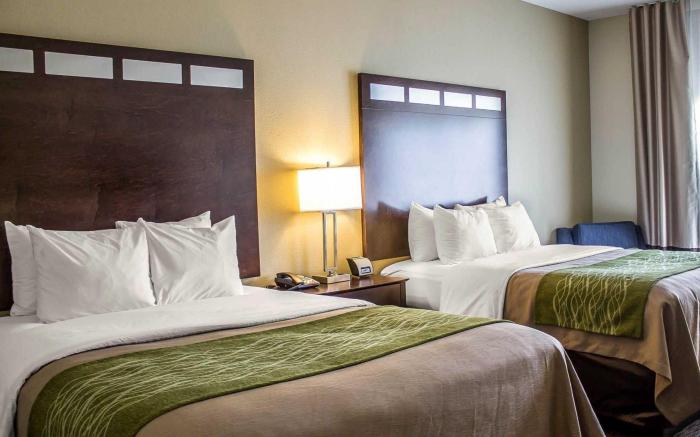 Comfort Inn St. Clairsville