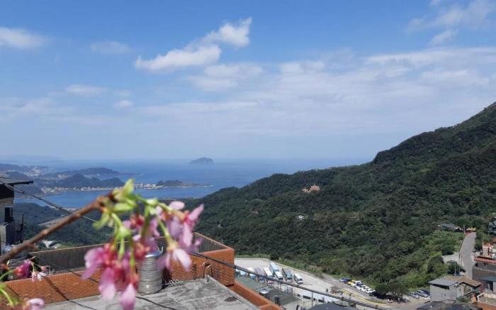Ju jiu House