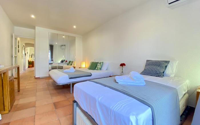 ALBUFEIRA SKY LIGHT WITH POOL by HOMING