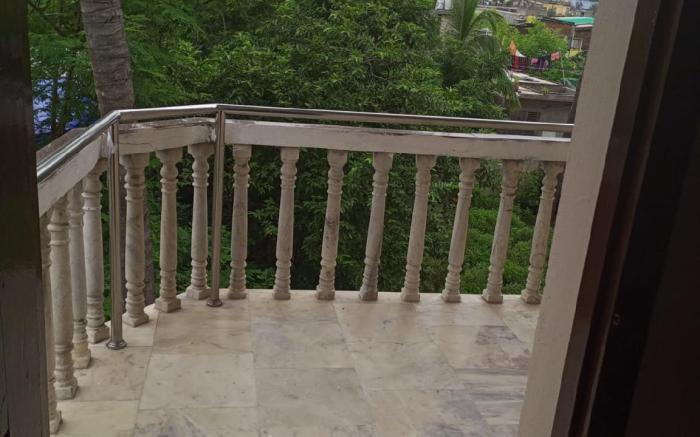MADHUR RESIDENCY