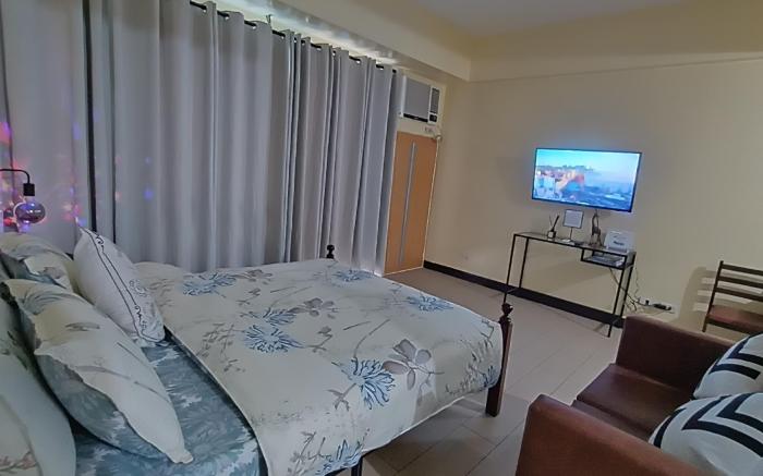Hilander's Condotel Across Terminal 3 