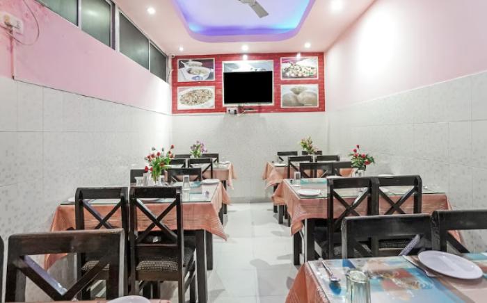 Hotel Pushpa (Berries Group Of Hotels)