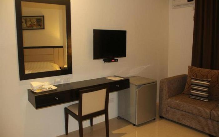 Manhattan Suites Inn