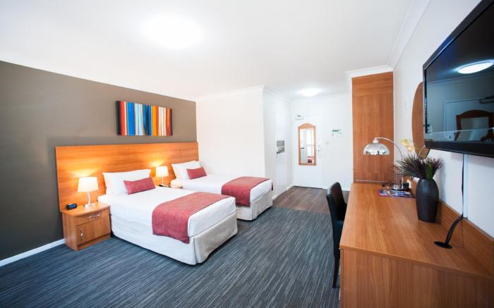 Ramada Hotel & Suites Sydney Cabramatta