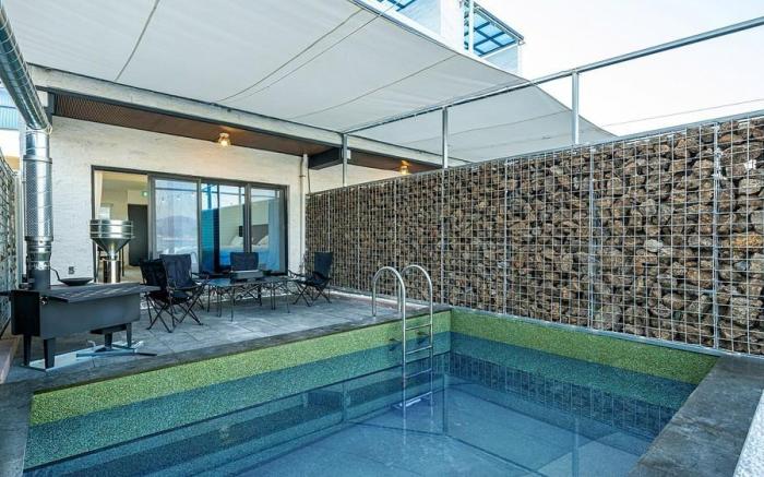 Sacheon Azure Pool Villa