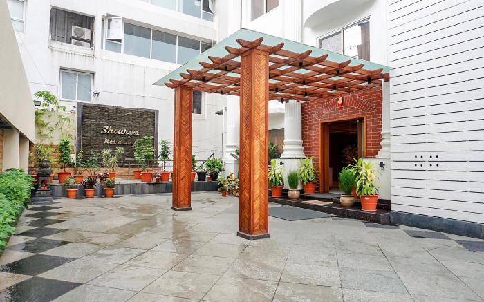 FabHotel Prime Shourya Residency - Nr. Maharshi Karve Museum