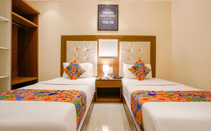 FabExpress Wynd - Nr. Mumbai International Airport
